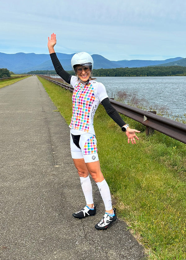 TOP CON CREMALLERA COMPLETA SKIN COOLER PARA MUJER*